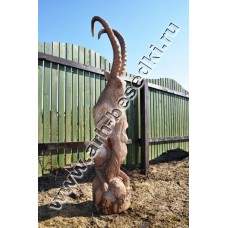 Скульптура из дерева "Горный козел" 